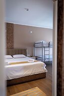 Lider Hotel