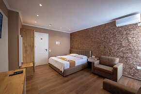Lider Hotel