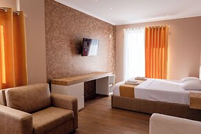 Lider Hotel