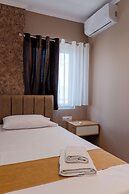 Lider Hotel