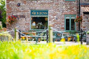 The Queen's Chew Magna