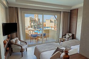 True Beach Resort