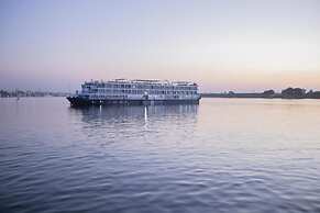 MS Royal Adventure