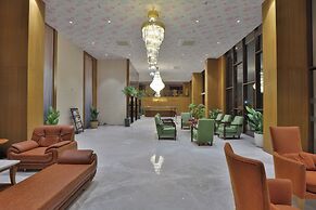 Hotel Empyrean