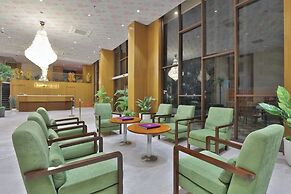 Hotel Empyrean