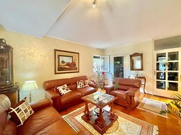 Holiday Home Asia
