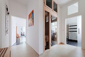 First Wohnen GmbH