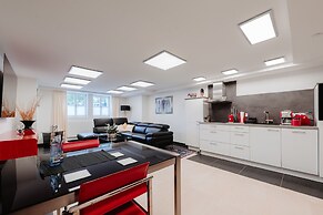 First Wohnen GmbH