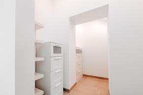 First Wohnen GmbH