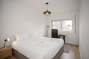 Liiiving - Modern Design Home