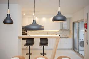Liiiving - Modern Design Home