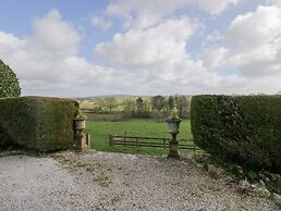 Holmere Bank