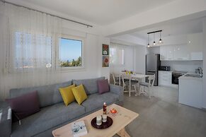 Blue Hills Villas by Estia