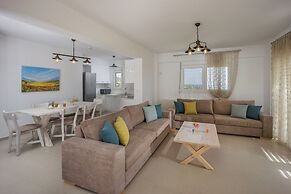 Blue Hills Villas by Estia