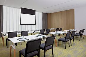Staybridge Suites Dubai Business Bay by IHG