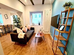 New 2 bedrooms Luxury Flat