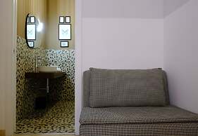 MATTEOTTI ROOMS