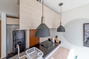 Astounding Tekto Wynwood House