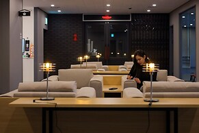 Workers Hotel Daejeon by Anook