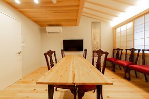 KYOTO ZEN HOUSE