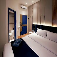 Qube Hotel by 98hospitality