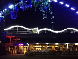 Crystal Palace Hotel