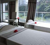 Crystal Palace Hotel