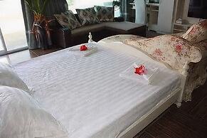 Crystal Palace Hotel