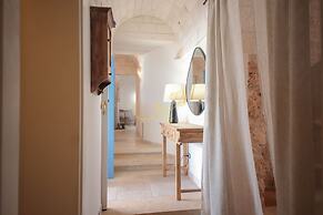 TD Trullo Titiro w Wine Cellar Vineyard Pool