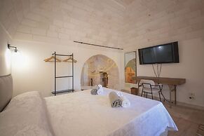 TD Trullo Titiro w Wine Cellar Vineyard Pool