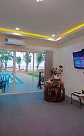 Chang Phueak Chao Samran Beach