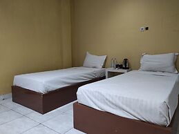 Hotel O Wisma Syariah Lahundape