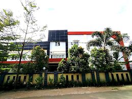 Hotel O Wisma Syariah Lahundape