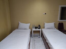 Hotel O Wisma Syariah Lahundape