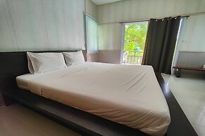 The Creek Resort