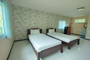 The Creek Resort