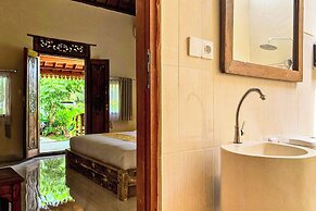 Buruan Sari Villas