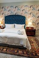 The Monarch Hotel