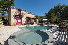 ARESTI MOUNTAIN RESORT