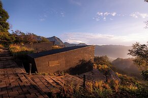 ARTOTEL Cabin Bromo
