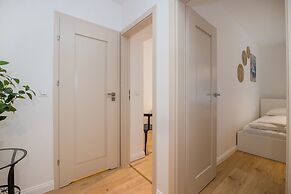ShortStayPoland Dąbrowszczaków B138