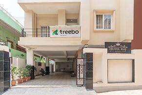 Treebo Raj Palace