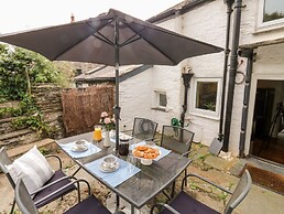 Alexander's Cottage