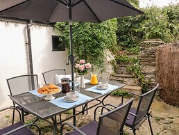 Alexander's Cottage