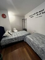 Urbana Hostel