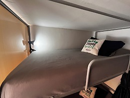Urbana Hostel