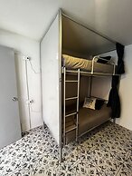 Urbana Hostel
