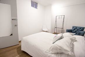 Urbana Hostel
