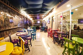 Urbana Hostel