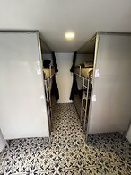 Urbana Hostel